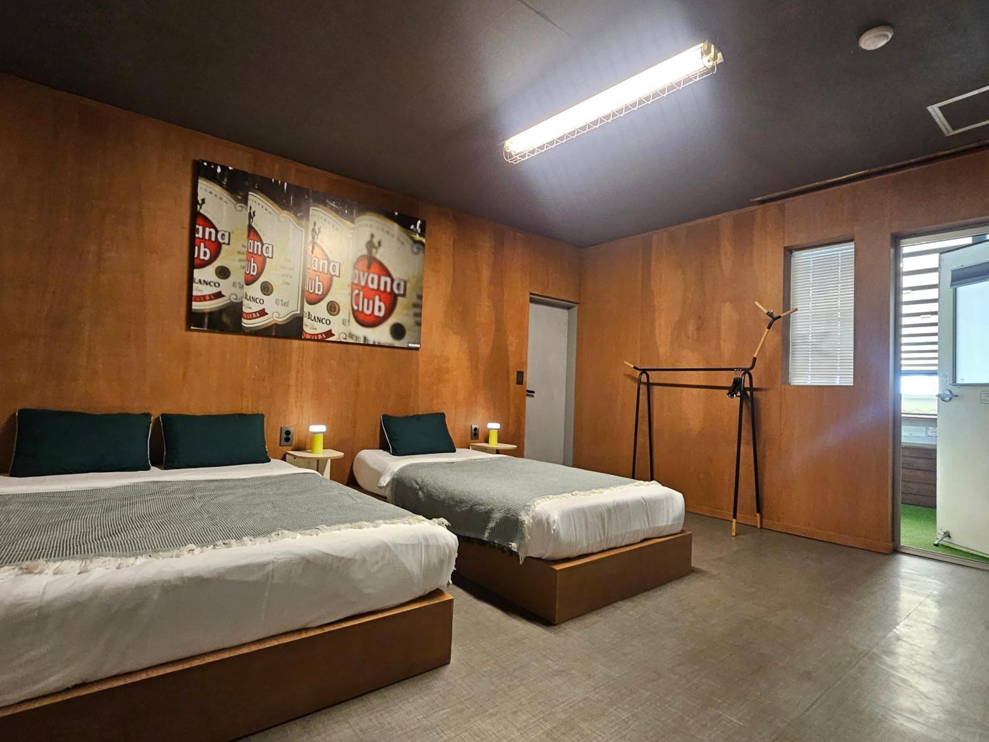 Mido Hostel Согвипхо Экстерьер фото